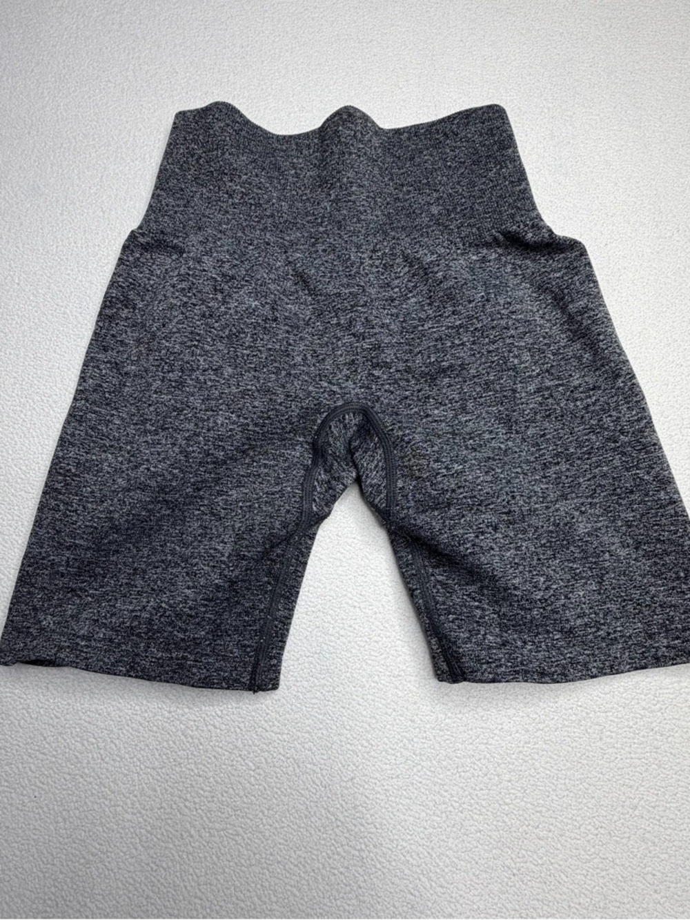 NVGTN Black Speckled Scrunch Seamless Shorts - Picture 5 of 9